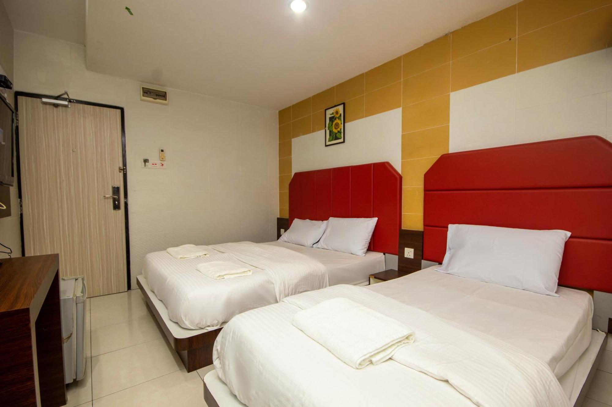 Jq Happy Lumut Hotel Exterior foto